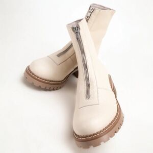 Bertucci Women’s Leather Ankle Boots Beige Lug Sole Zip-Up Made in Spain EU 39